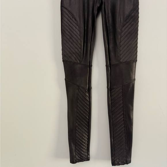 Spanx Black Faux Leather Moto Leggings Size S - Picture 6 of 10